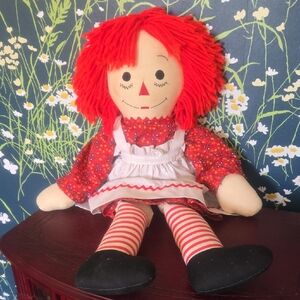 Vtg Raggedy Ann Rag Doll in Floral Dress
